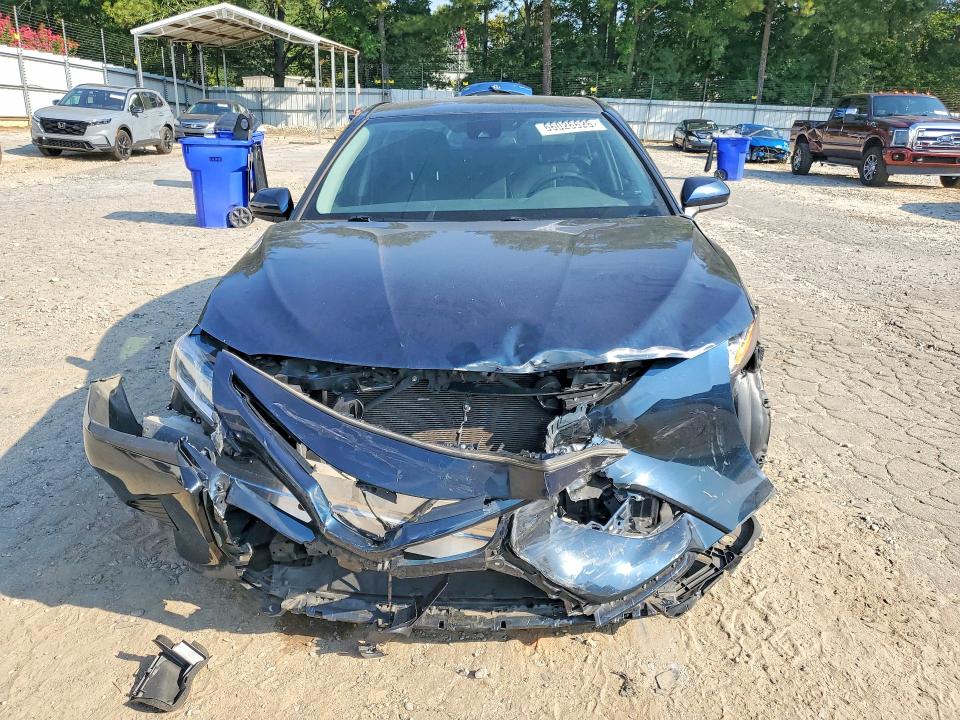 Photo 5 from auction – 2020 TOYOTA CAMRY with VIN 4T1G11AK6LU958098