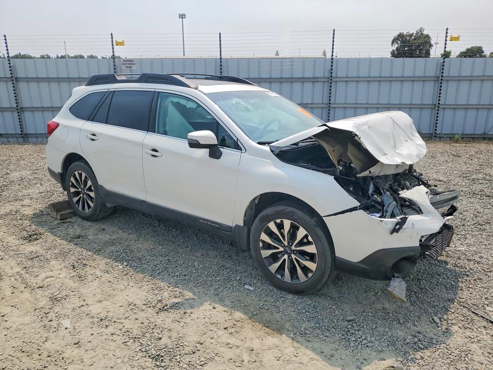 Photo 4 from auction – 2015 SUBARU OUTBACK with VIN 4S4BSALC0F3215296