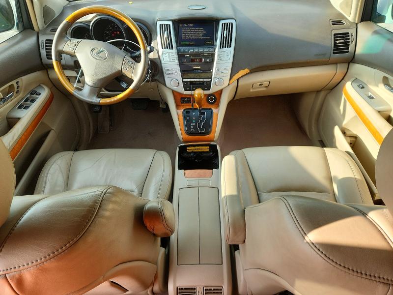 Photo 8 from auction – 2005 LEXUS RX 330 with VIN 2T2HA31U25C068165
