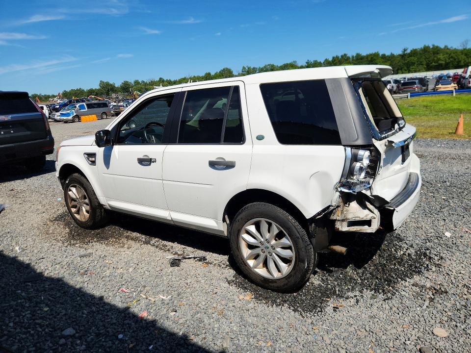 Photo 2 from auction – 2011 LAND ROVER LR2 with VIN SALFR2BN8BH275939