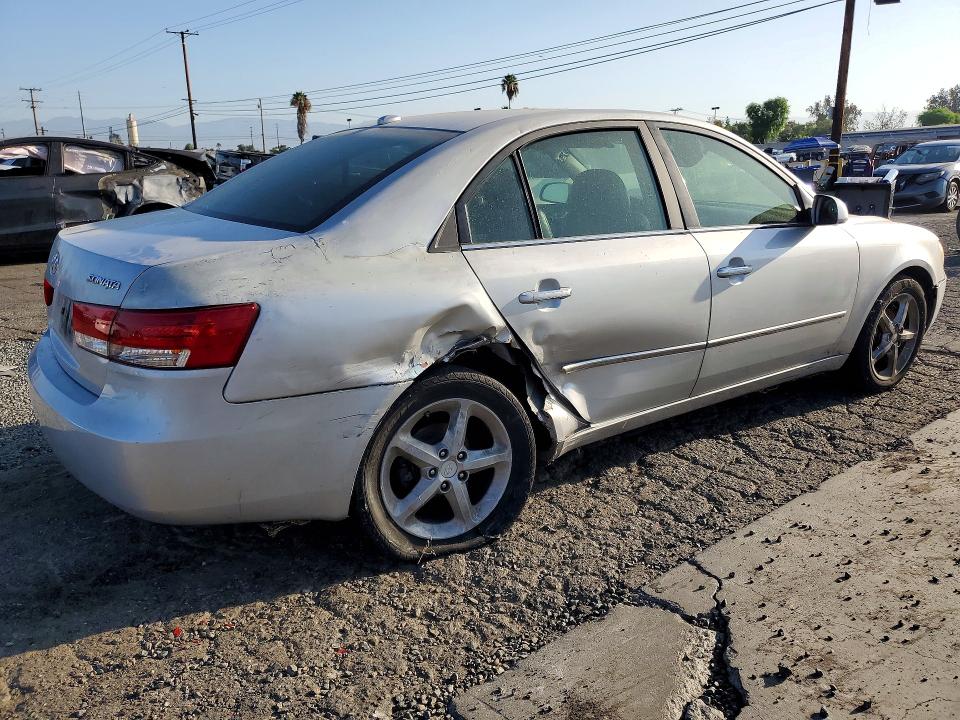 Photo 3 from auction – 2008 HYUNDAI SONATA with VIN 5NPEU46C98H335436