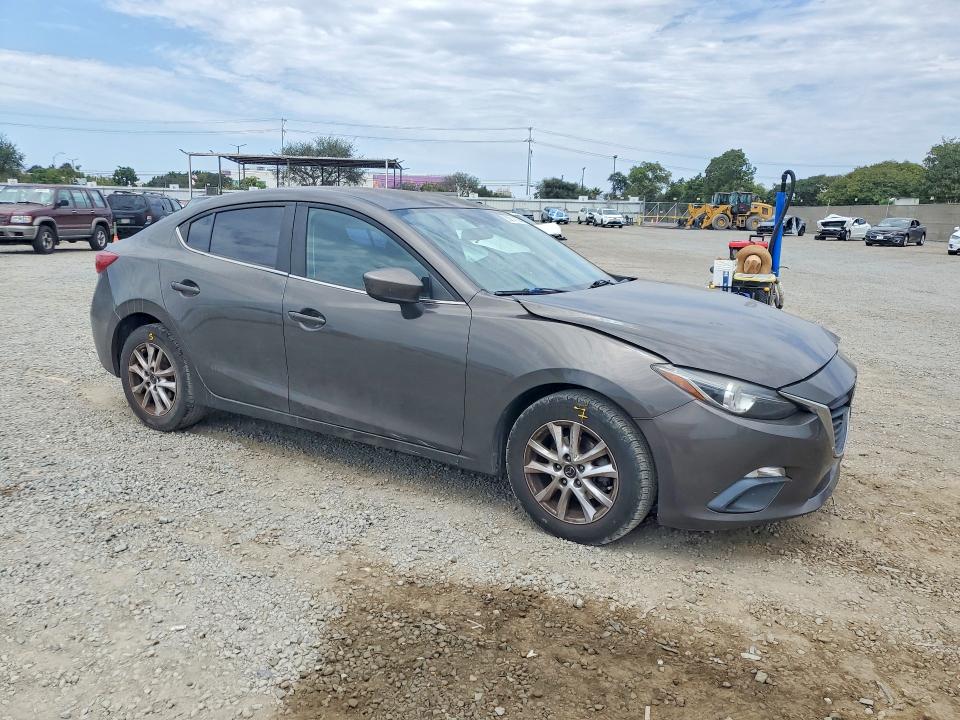 Photo 4 from auction – 2016 MAZDA 3 with VIN JM1BM1U70G1306467
