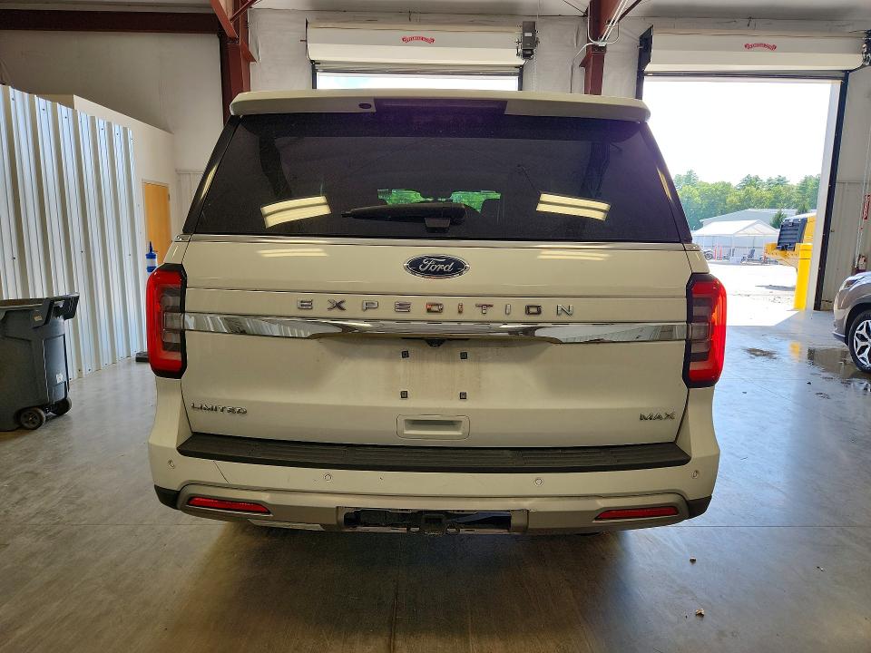 Photo 6 from auction – 2024 FORD EXPEDITION with VIN 1FMJK2A80REA44705