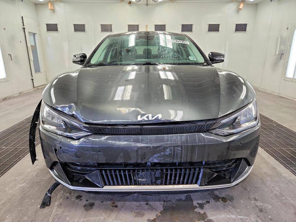 Photo 5 from auction – 2024 KIA EV6 with VIN KNDC34LA4R5616882
