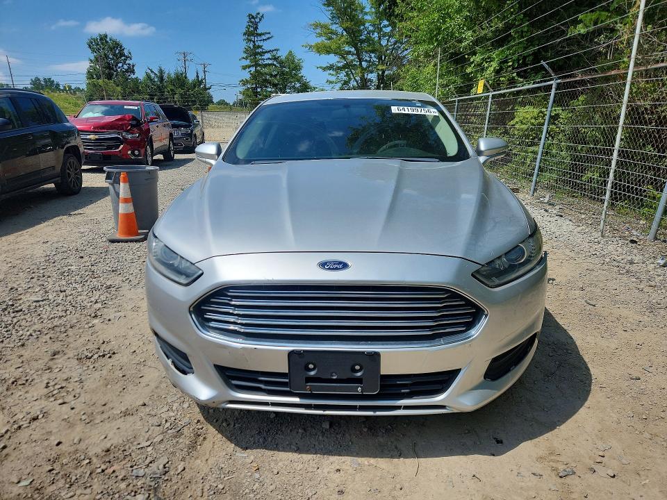 Photo 5 from auction – 2013 FORD FUSION with VIN 3FA6P0H76DR245498