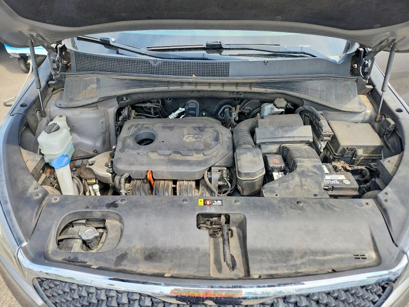 Photo 11 from auction – 2016 KIA SORENTO with VIN 5XYPGDA3XGG059989