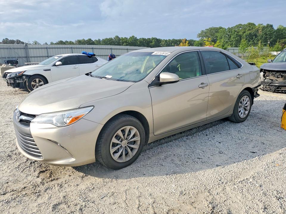 TOYOTA CAMRY 2015 with VIN 4T1BF1FK7FU488477 - Photo from auction