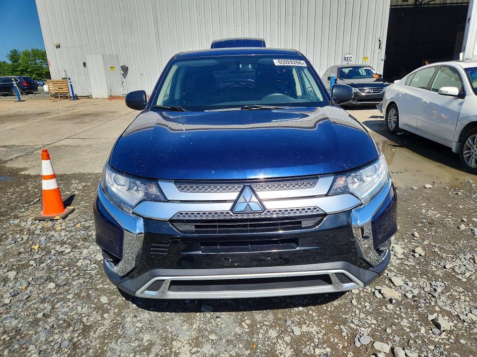 Photo 5 from auction – 2020 MITSUBISHI OUTLANDER with VIN JA4AD2A37DZ045900
