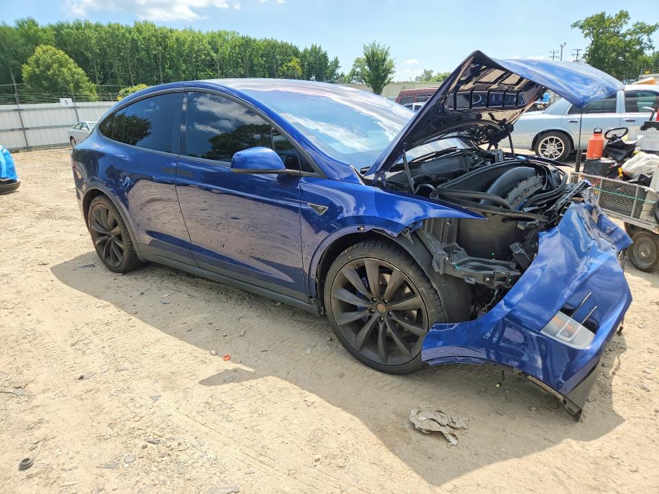 Photo 4 from auction – 2016 TESLA MODEL X with VIN 5YJXCBE21GF018143