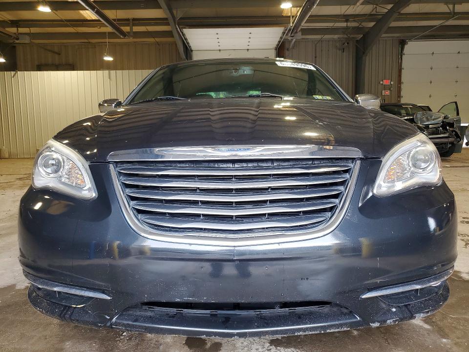 Photo 5 from auction – 2011 CHRYSLER 200 with VIN 1C3BC2FG0BN516482