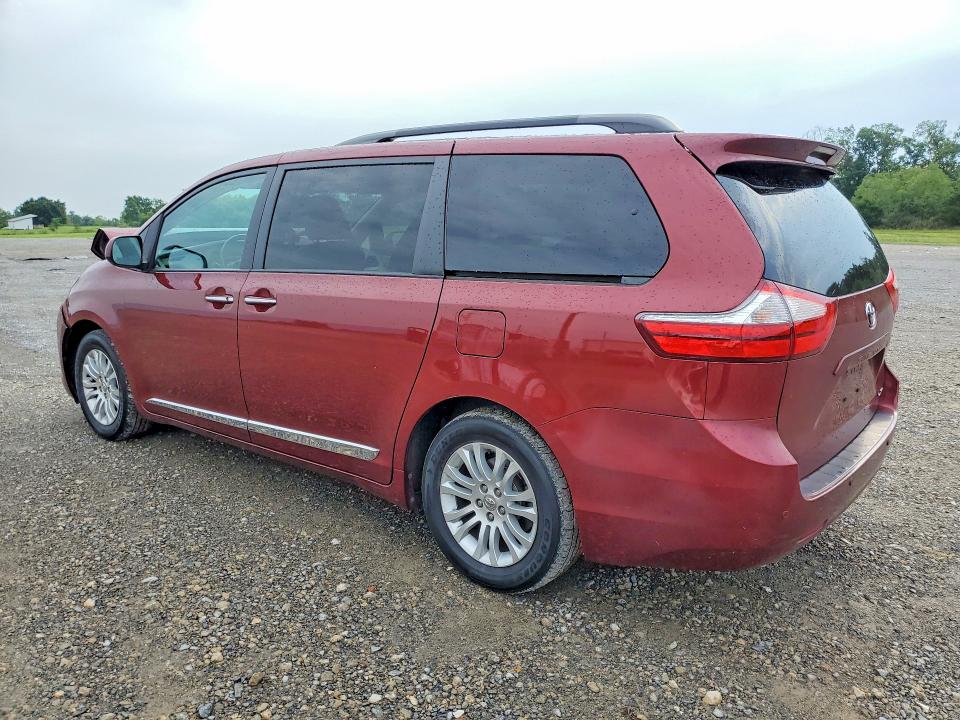Photo 2 from auction – 2016 TOYOTA SIENNA with VIN 5TDYK3DC5GS761231