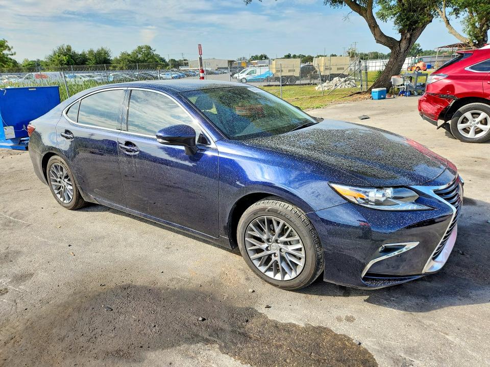 Photo 4 from auction – 2018 LEXUS ES with VIN 58ABK1GG5JU106177