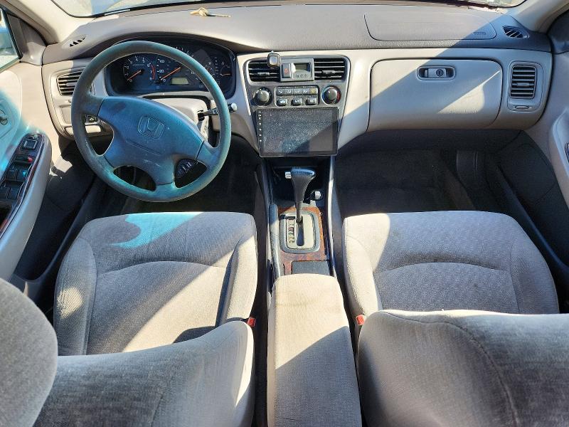 Photo 8 from auction – 2002 HONDA ACCORD with VIN 1HGCG66852A128046