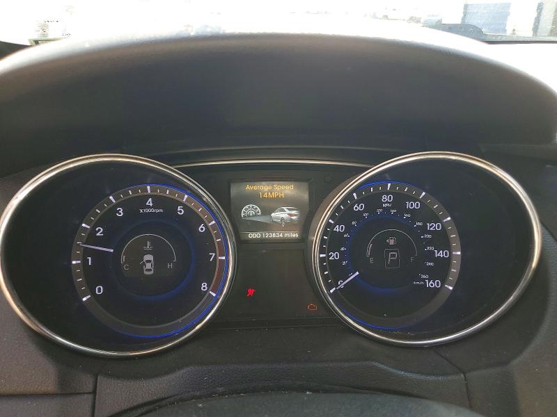 Photo 9 from auction – 2014 HYUNDAI SONATA with VIN 5NPEC4AC4EH871717