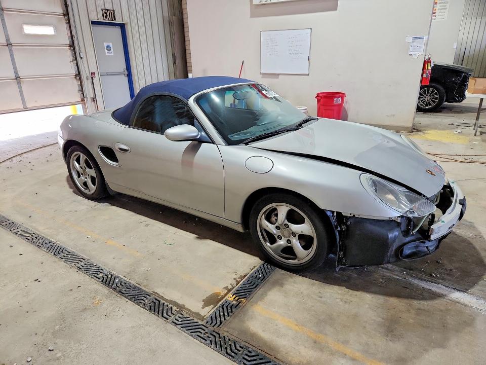 Photo 4 from auction – 2001 PORSCHE BOXSTER with VIN WP0CA29871U620594