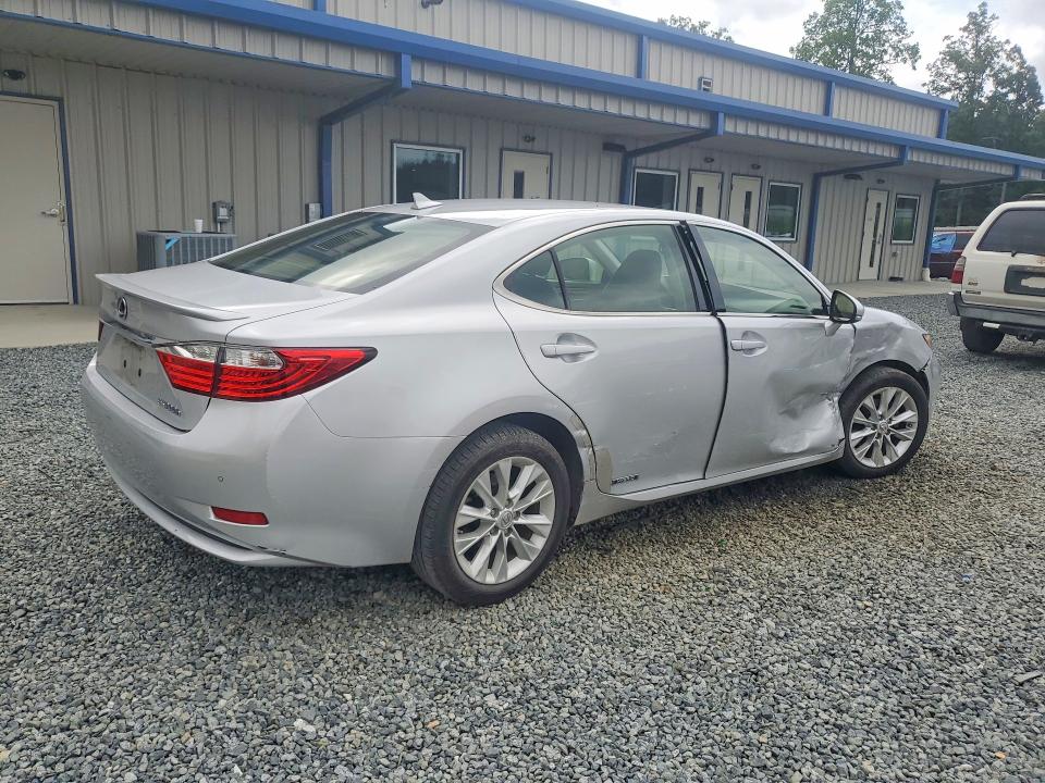 Photo 3 from auction – 2014 LEXUS ES with VIN JTHBW1GG9E2059297