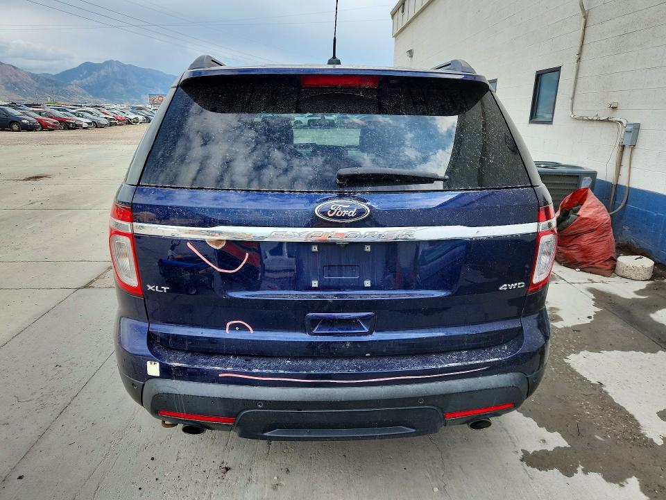 Photo 6 from auction – 2011 FORD EXPLORER with VIN 1FMHK8D81BGA14734