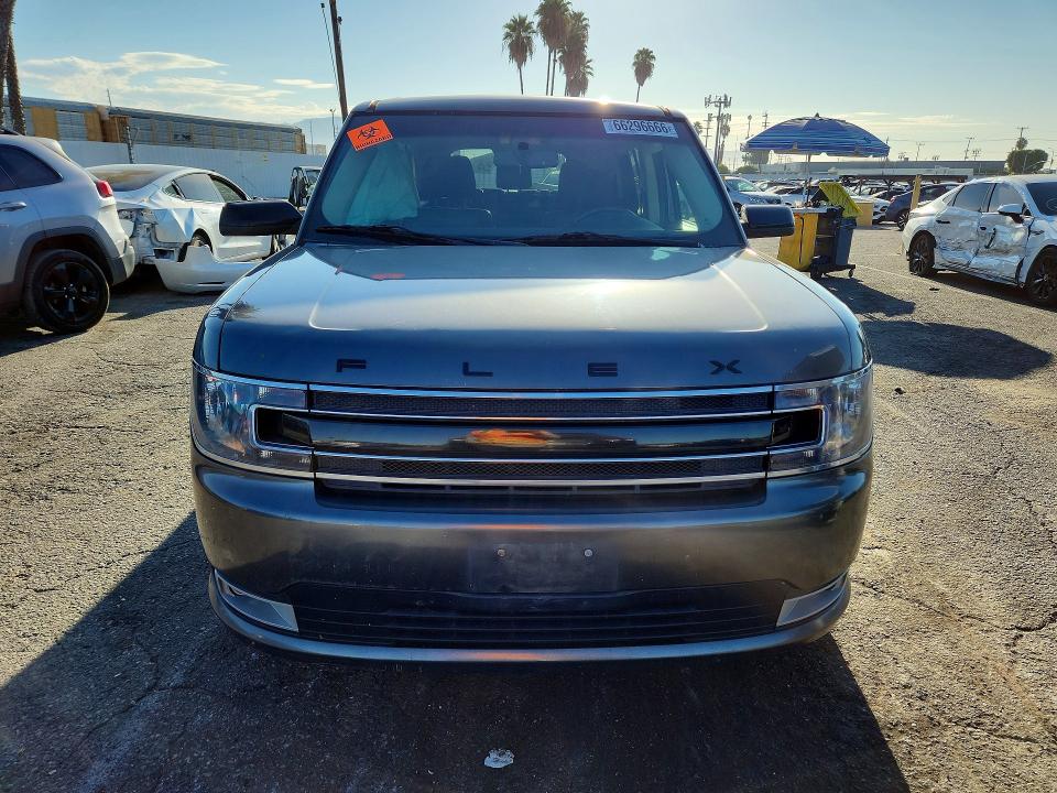 Photo 5 from auction – 2018 FORD FLEX with VIN 2FMGK5C85JBA21705