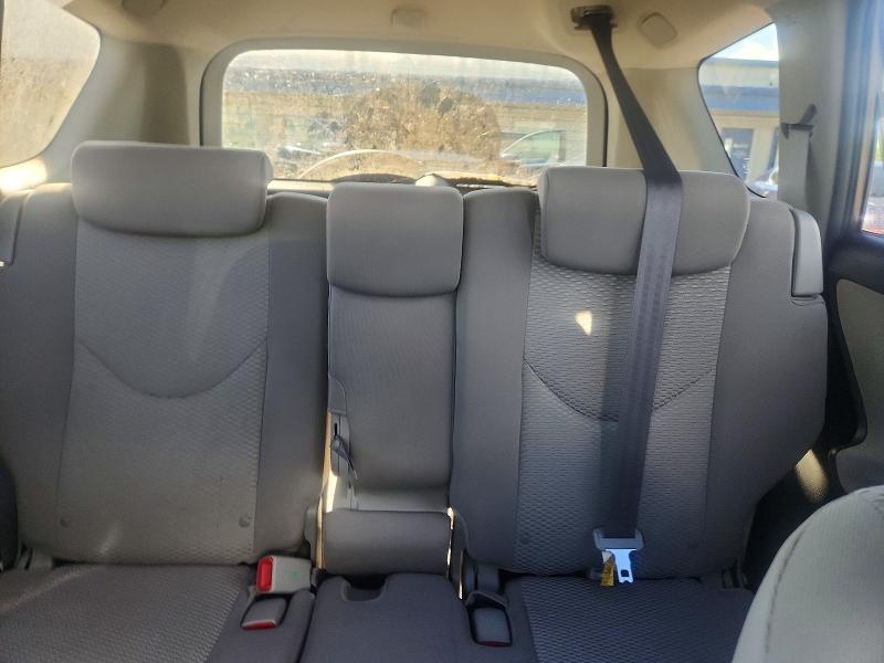 Photo 10 from auction – 2011 TOYOTA RAV4 with VIN JTMBK4DVXB5101679