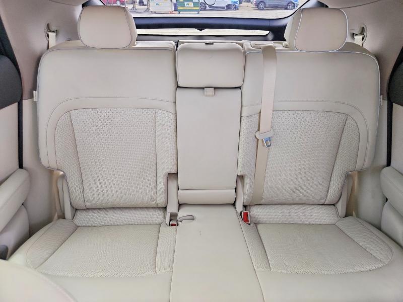 Photo 10 from auction – 2024 GENESIS GV60 with VIN KMUKCDSC1RU020291