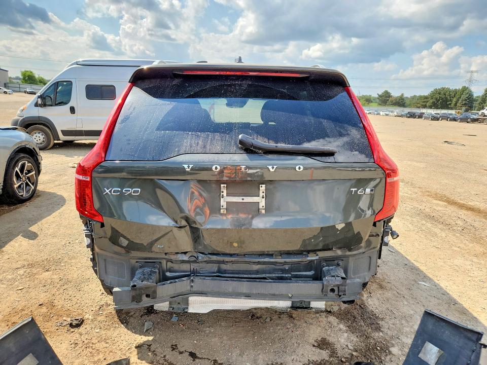 Photo 6 from auction – 2018 VOLVO XC90 with VIN YV4A22PL3J1200504