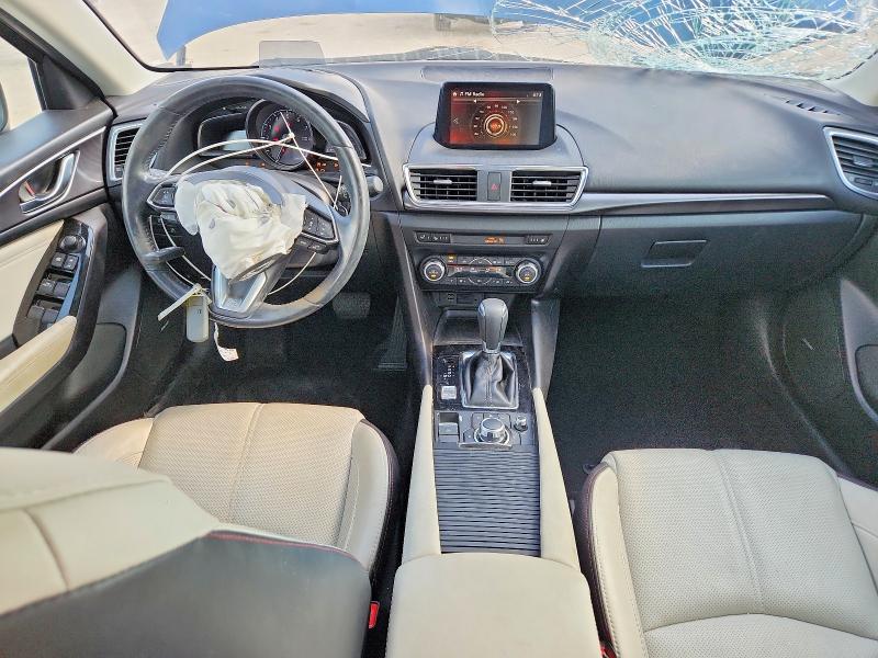 Photo 8 from auction – 2018 MAZDA 3 with VIN 3MZBN1W35JM179035