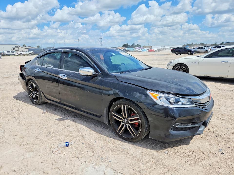 Photo 4 from auction – 2017 HONDA ACCORD with VIN 1HGCR2F11HA183320