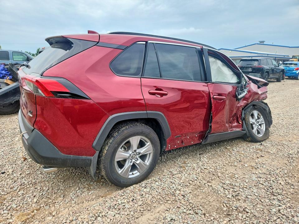 Photo 3 from auction – 2025 TOYOTA RAV4 with VIN JTMMWRFV5SD300555