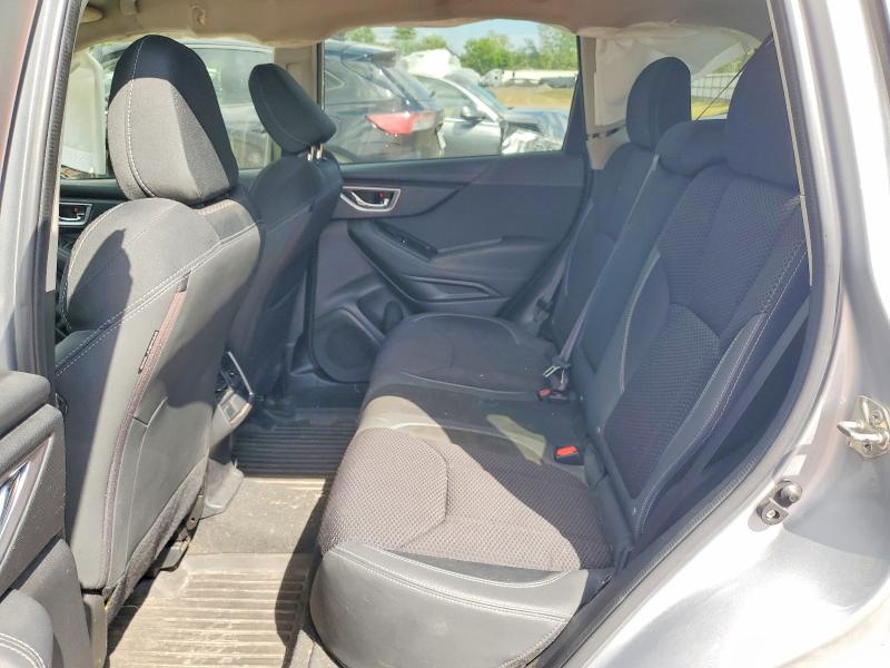 Photo 11 from auction – 2019 SUBARU FORESTER with VIN JF2SKAEC5KH410259