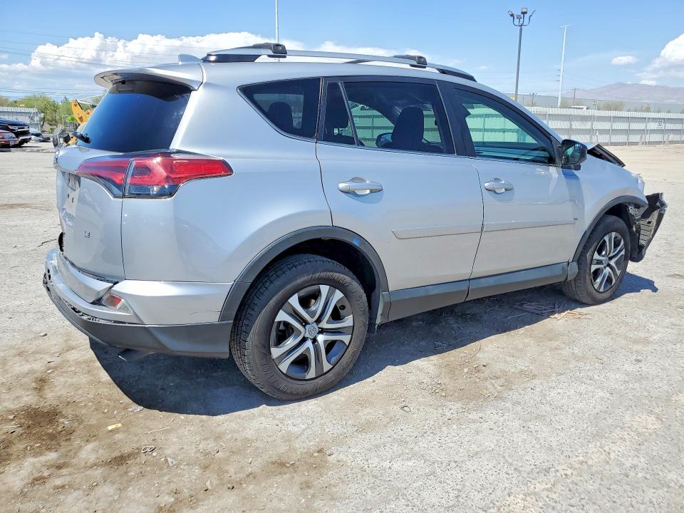 Photo 3 from auction – 2017 TOYOTA RAV4 with VIN 2T3ZFREV5HW402036