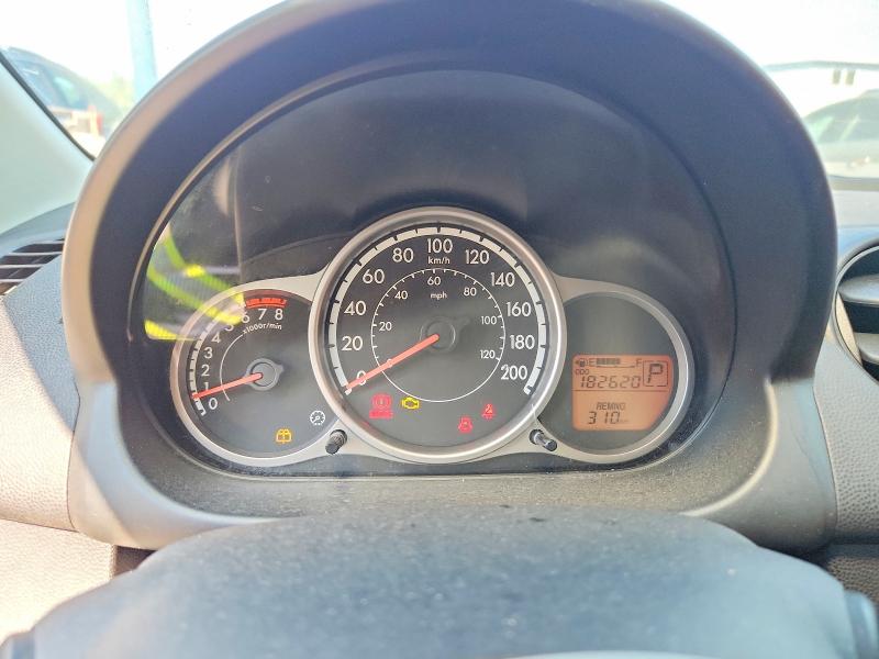 Photo 9 from auction – 2011 MAZDA MAZDA2 with VIN JM1DE1HY1B0106415