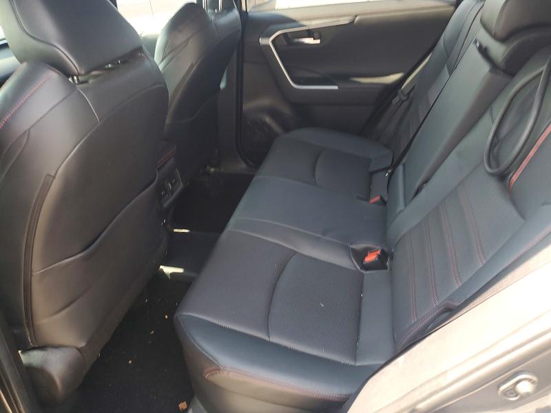 Photo 11 from auction – 2021 TOYOTA RAV4 PRIME with VIN JTMFB3FV1MD011161