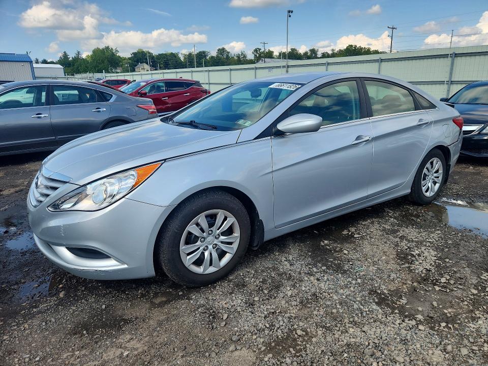 HYUNDAI SONATA 2012 with VIN 5NPEB4AC3CH341576 - Photo from auction
