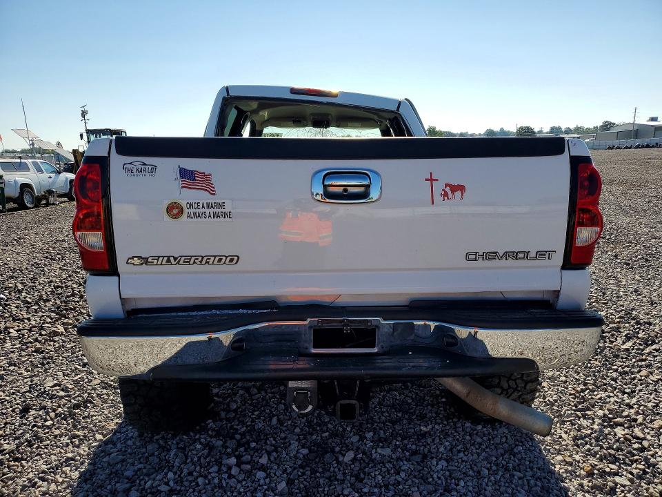 Photo 6 from auction – 2005 CHEVROLET SILVERADO with VIN 1GCHK23285F877829