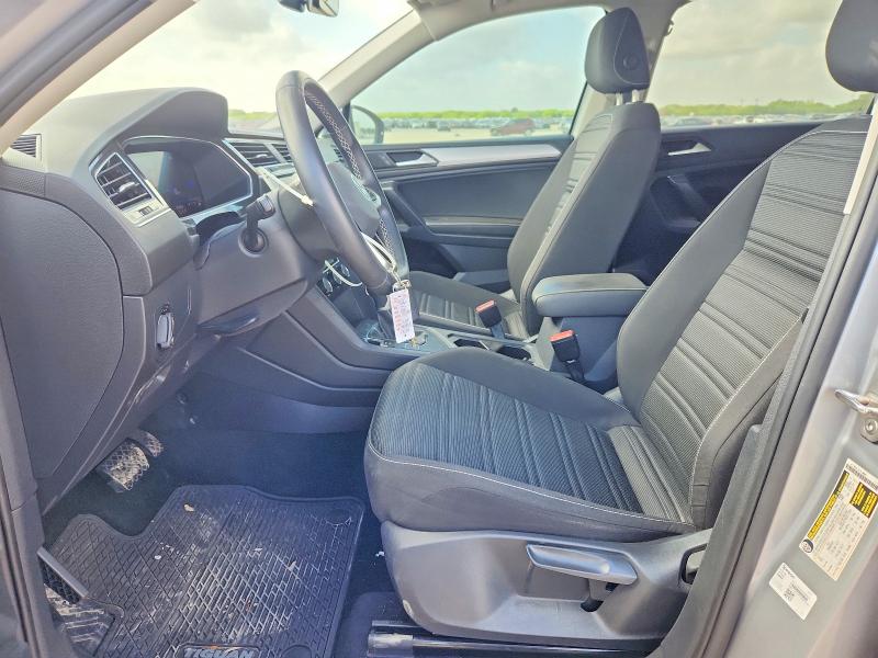 Снимка 7 от търг – 2023 VOLKSWAGEN TIGUAN с VIN 3VVRB7AX2PM080271