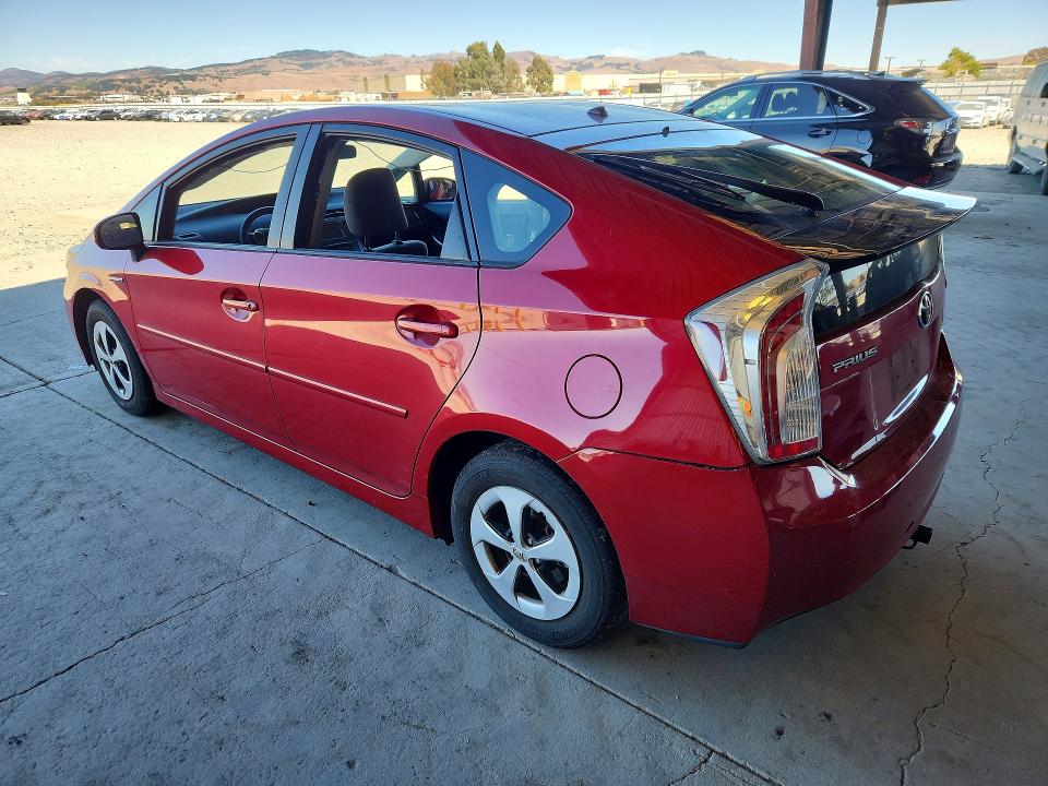 Photo 2 from auction – 2013 TOYOTA PRIUS with VIN JTDKN3DU6D1721643