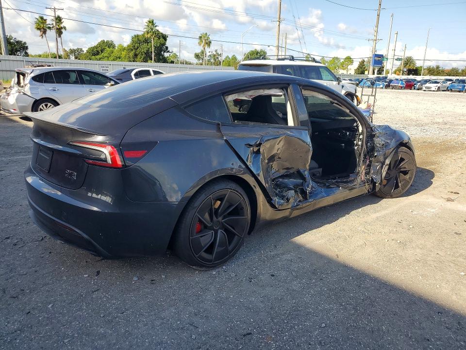 Zdjęcie 3 z aukcji – 2026 TESLA MODEL 3 z VIN 5YJ3E1ETXTF206312