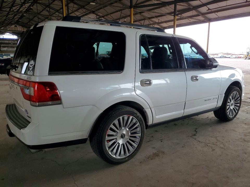 Photo 3 from auction – 2015 LINCOLN NAVIGATOR with VIN 5LMJJ2JT9FEJ14833