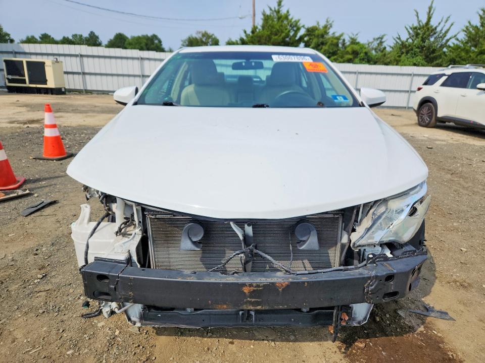 Photo 5 from auction – 2014 TOYOTA CAMRY with VIN 4T4BF1FK5ER383473
