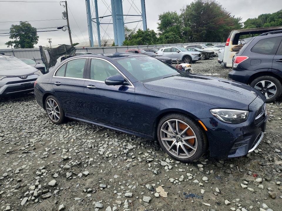 Photo 4 from auction – 2023 MERCEDES-BENZ E with VIN W1KZF8EB5PB188047