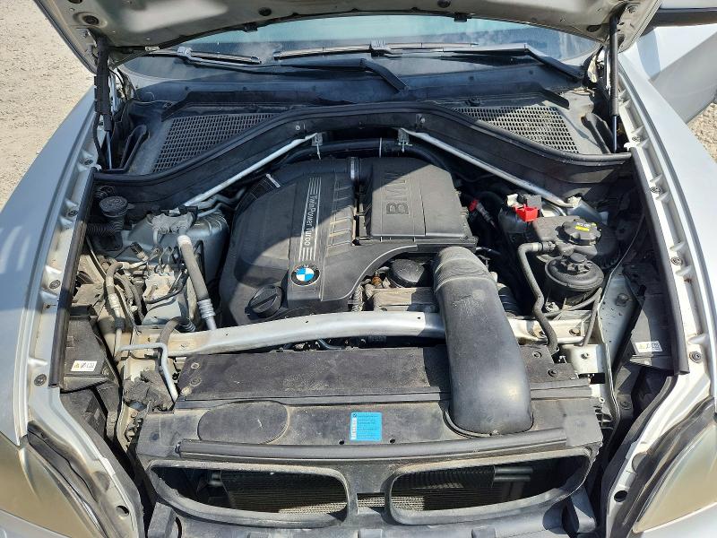 Photo 12 from auction – 2011 BMW X5 with VIN 5UXZV4C51BL409311