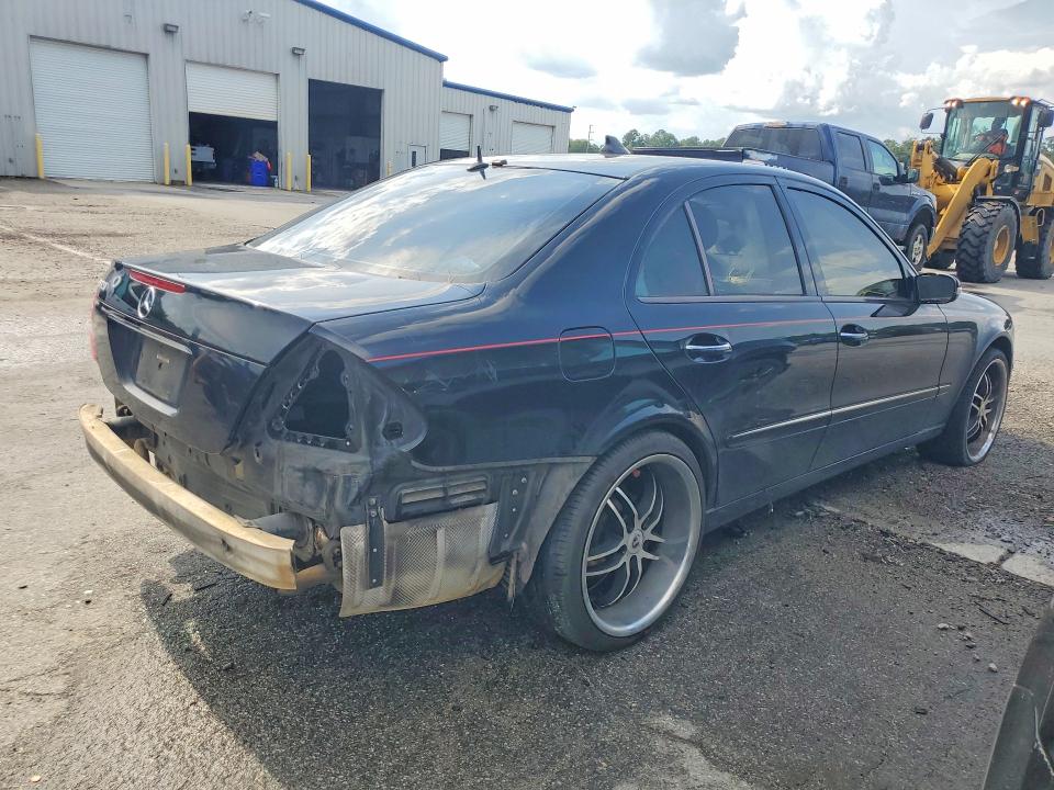 Photo 3 from auction – 2003 MERCEDES-BENZ E with VIN WDBUF65J63A179226