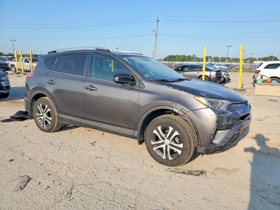 Photo 4 from auction – 2016 TOYOTA RAV4 with VIN 2T3BFREV2GW509819