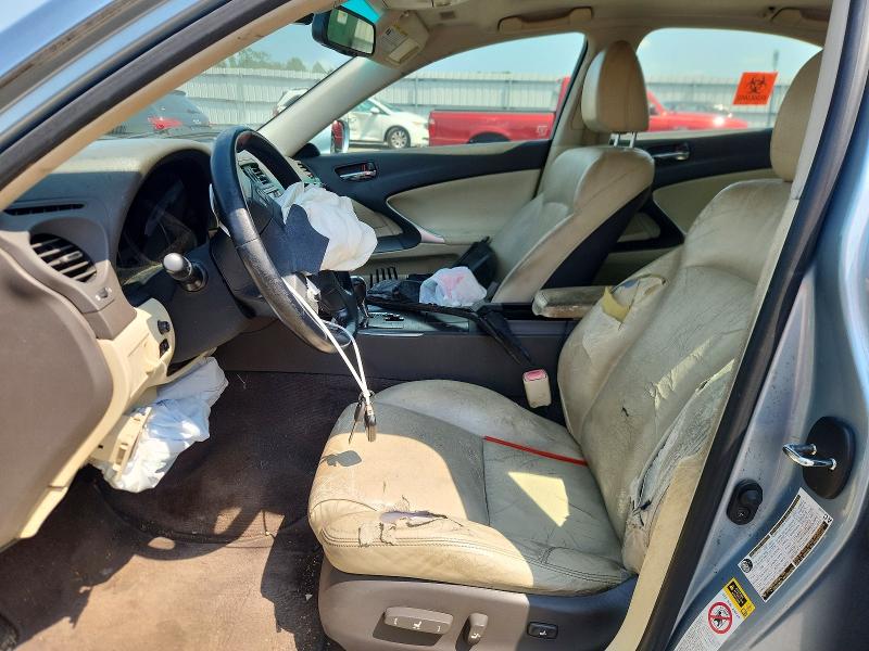 Photo 7 from auction – 2009 LEXUS IS with VIN JTHCK262895033483