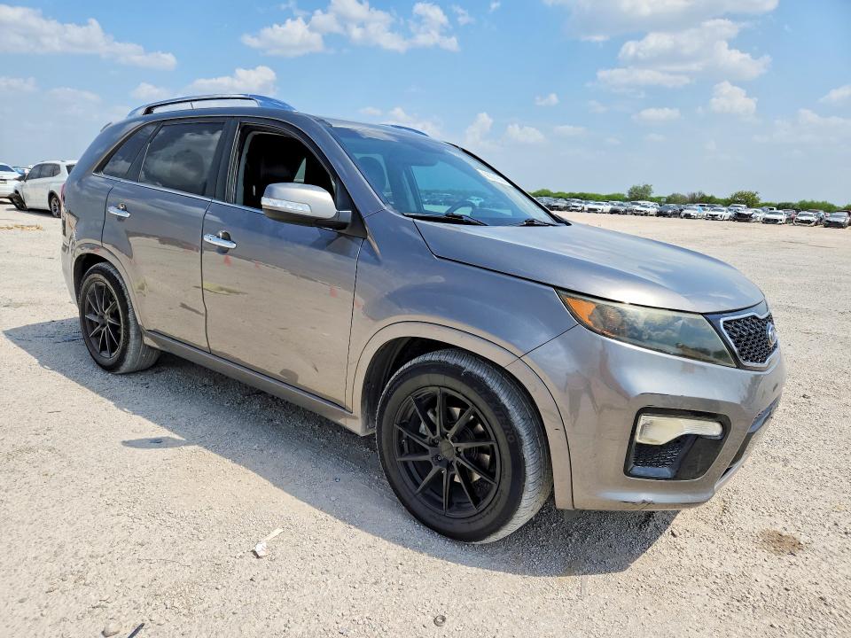 Photo 4 from auction – 2012 KIA SORENTO with VIN 5XYKW4A2XCG266638