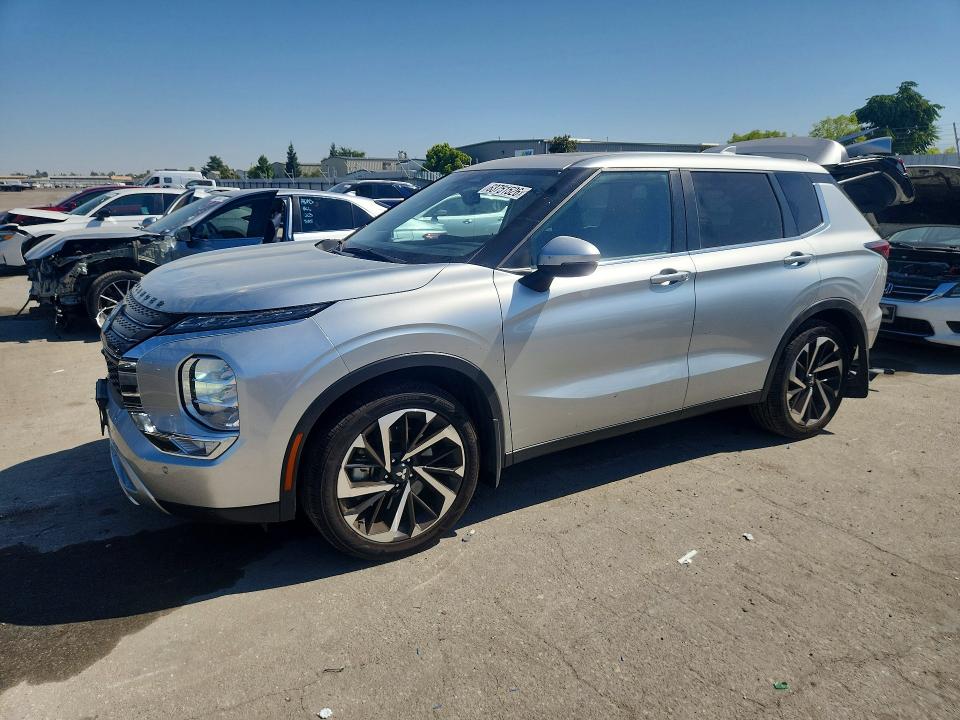 Photo 1 from auction – 2024 MITSUBISHI OUTLANDER with VIN JA4J3VA84RZ011146