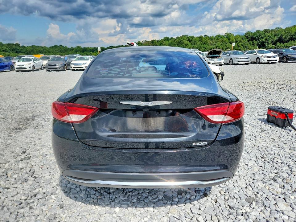 Photo 6 from auction – 2016 CHRYSLER 200 with VIN 1C3CCCABXGN124252