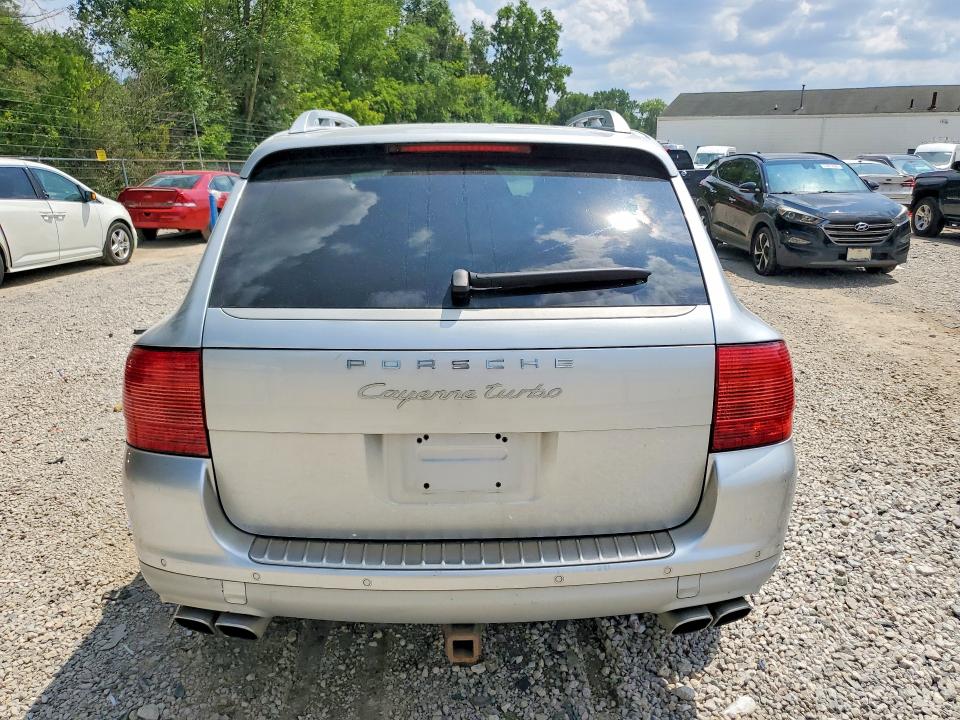 Photo 6 from auction – 2004 PORSCHE CAYENNE with VIN WP1AC29P44LA93454