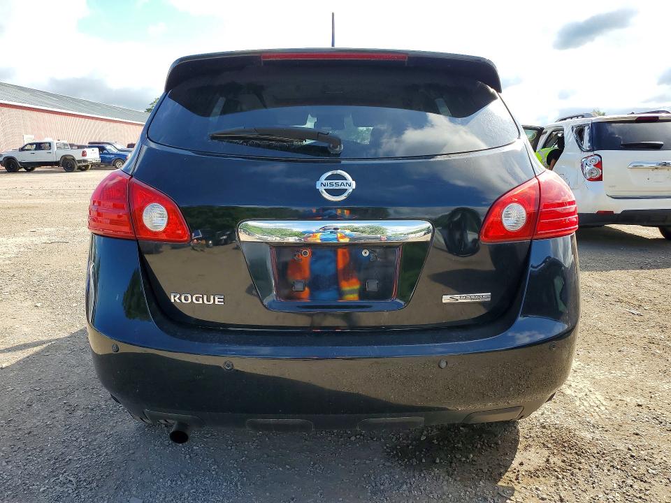 Photo 6 from auction – 2013 NISSAN ROGUE with VIN JN8AS5MT3DW030407