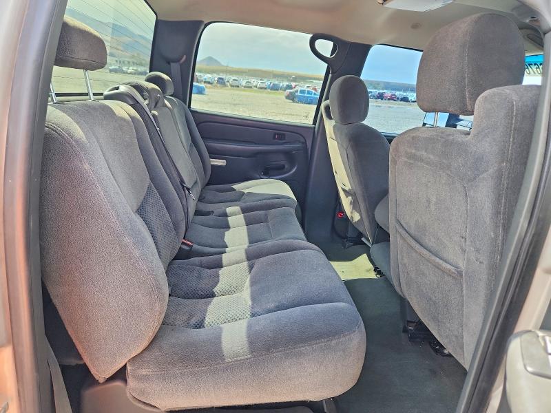 Photo 10 from auction – 2005 CHEVROLET SILVERADO with VIN 1GCJK33275F960255